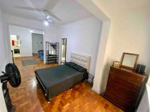 Copacabana next to the Beach and Tourist Attractions