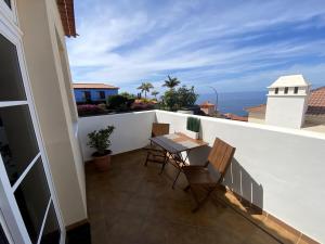 Apartment with beautiful ocean views