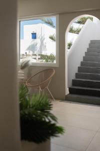 Paridian Elegant Living