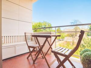 Appartements Appartement lumineux avec cuisine separee - Pres de la plage - FR-1-821-3 : photos des chambres