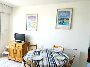 Apt 6 pers - Magnifique vue mer - Belle terrasse - AZILIZ