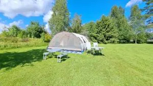 Tunneltent, minicamping Nästorp broa - Edebäck