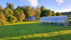 Tunneltent, minicamping Nästorp broa