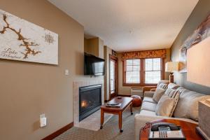 A206 One Bedroom Standard View