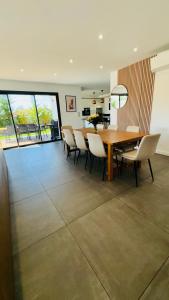 Luxueuse Villa contemporaine avec piscine à deux pas des plages de Biarritz