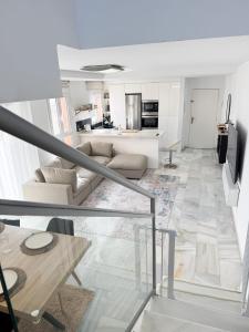 Duplex Penthouse with Seaview.