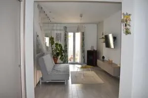 CASA della GIOIA - 卡尔塔吉罗