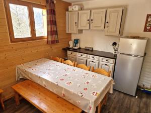 Appartement 4 pièces pour 68 personnes avec terrasse, proche pistes et centre à Valfréjus - FR-1-265-172