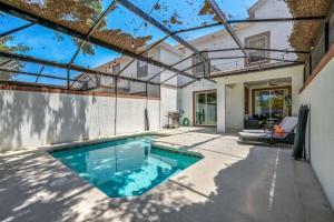 Casa com Piscina Privativa a 10 Min da Disney