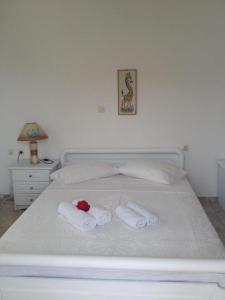 Villa with Sea View (4 Adults)