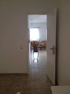 Villa with Sea View (4 Adults)