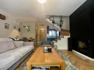 Marki Best Rest Apartment - 马尔基