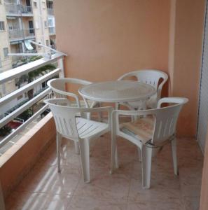 Estudio cerca de la playa