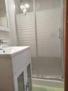 Estudio cerca de la playa