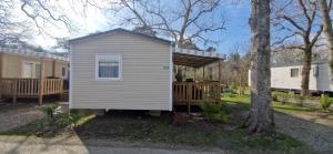 Maisons de vacances Cosy mobil home 3Ch en foret, parking inclus, plage a 15mn a pied : photos des chambres