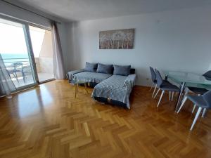 Apartments Lo Seaview Haven