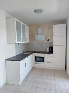 Apartments Lo Seaview Haven