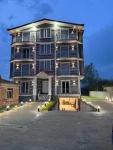 Namelijan's Hotel - Tërbufi