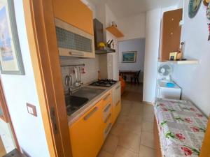 M420 - Marcelli, comodo trilocale con doppio terrazzo e aria condizionata