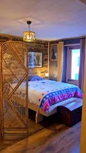 Grand gîte atypique - Charix