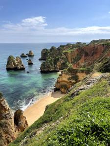 NOVO! Apartamento Vista Mar junto à praia Dona Ana