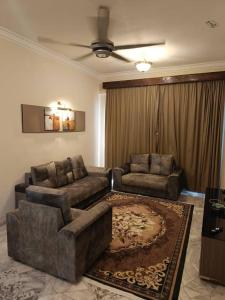 ERICCA 3 Bedroom Seaview Suite, Glory Beach Resort, PD