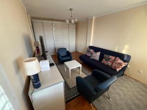 Comfort & Style Panoramic Urban Retreat 2