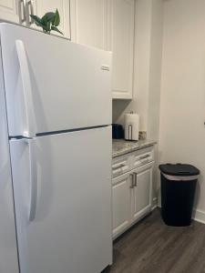 Trendy Apt In Gadsden AL