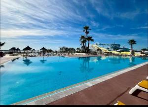 Appartements Mobil Home 6 pers - 256 Camping Siblu Le Lac des Reves, Lattes : photos des chambres