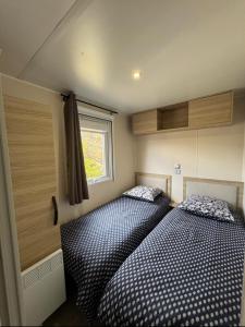 Appartements Mobil Home 6 pers - 256 Camping Siblu Le Lac des Reves, Lattes : photos des chambres