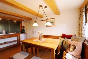 Berghof Almzeit - Fewo "Hüsli", Sauna, Todtnauberg, Feldberg