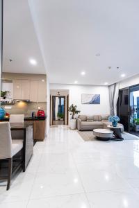 Căn hộ 3PN Diamond view đẹp, gần sân bay SGN