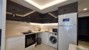 Elite Luxury Suite - City 3