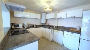 Appartements Le Murier - clim, parking, acces direct voie verte : photos des chambres