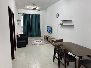 Wan's Homestay Kuala Berang - FREE WIFI - 3hvězdičkové hotely ve městě Kuala Berang