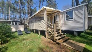 Maisons de vacances Charmant bungalow a Piriac-sur-Mer avec piscine partagee : photos des chambres