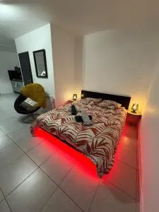 Appartement moderne centre du Crès - 旺达尔格