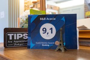 B&B Acacia