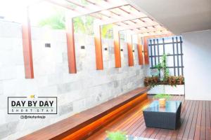 Ozean by Day by Day *313*