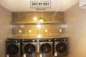 Ozean by Day by Day *313*