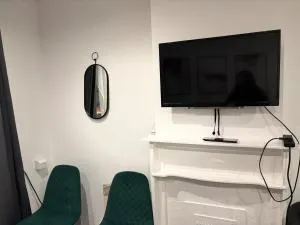 CROYDON 2BR Apt Spacious Free parking - West Wickham