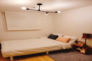 Hongdae 3mins, Q House