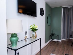 Central Cardiff city apartment