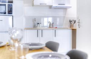 Appartements Moderne appartement I 1 chambre I Secteur Gare LHoumeau : photos des chambres