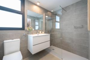 Deluxe Apartment with Terrace Estepona Aranya by AORA STAY