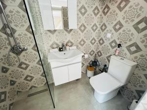 Spiti Tigri Liapades BRAND NEW