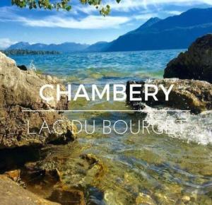Appartements Meubles Les Charmettes : photos des chambres