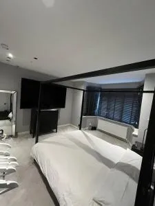 affordable rooms in modern home - 锡德卡普