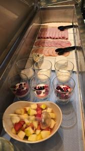 Hotels Kyriad Fontenay - Tresigny : photos des chambres