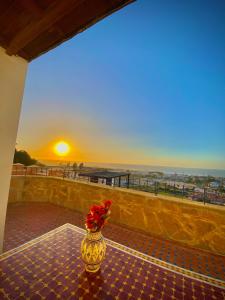 La terasse vue sur mer uniquement les familles